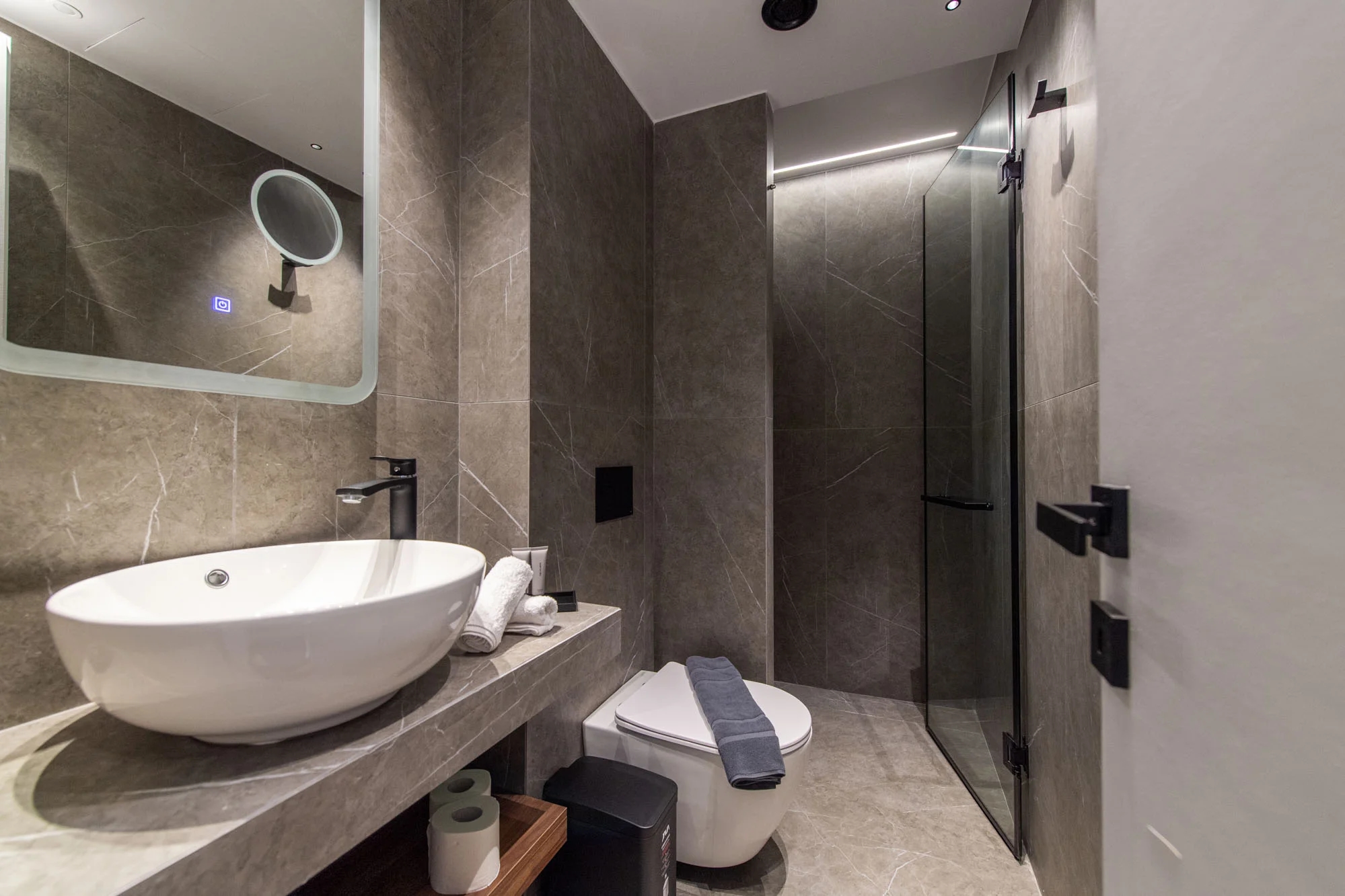 Bedroom - Kantoni Suites