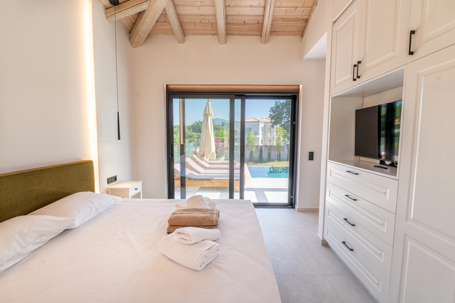 Living Room with Garden View - Villa Danai