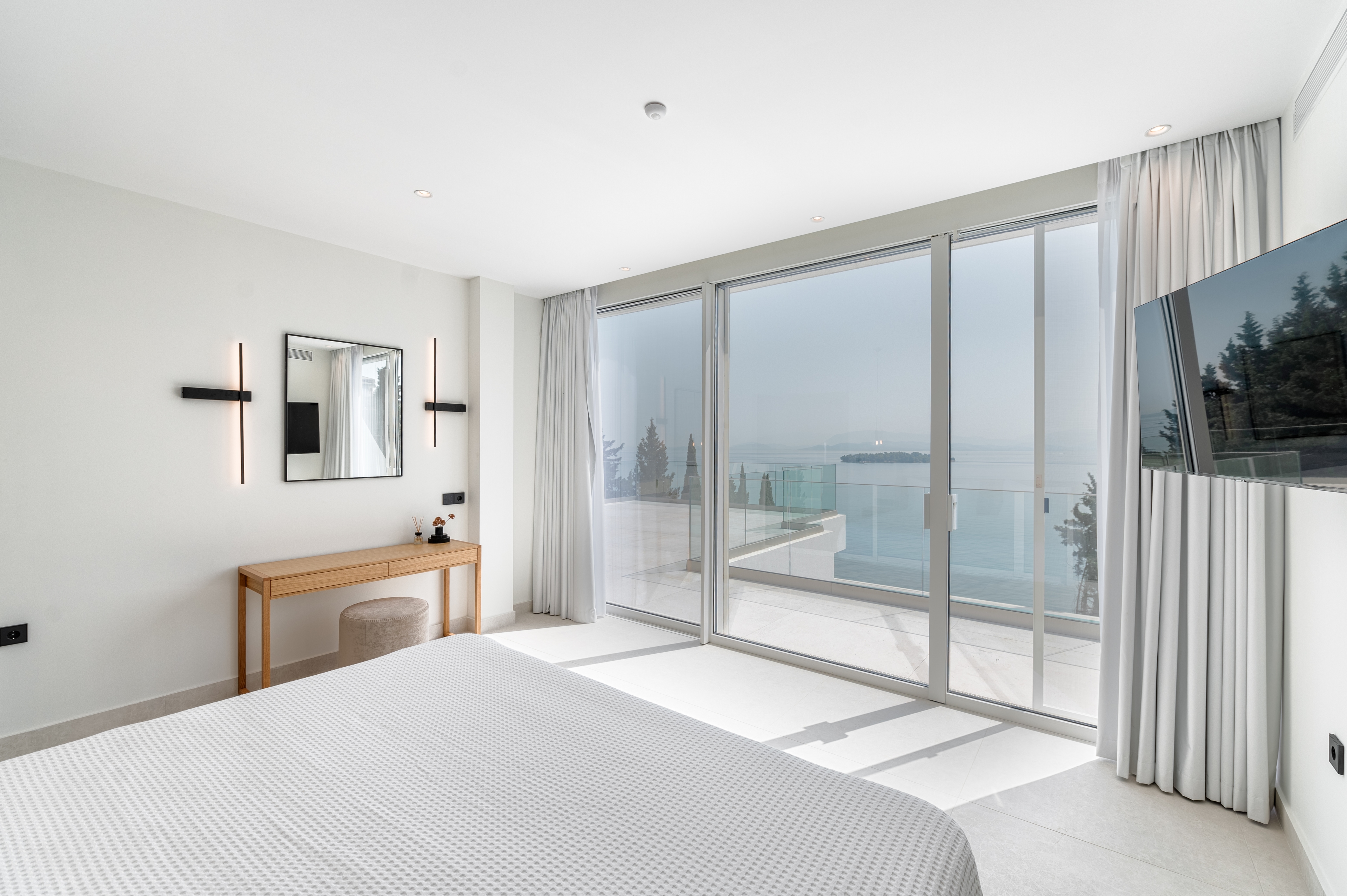 Bedroom with View - Villa Lazareto