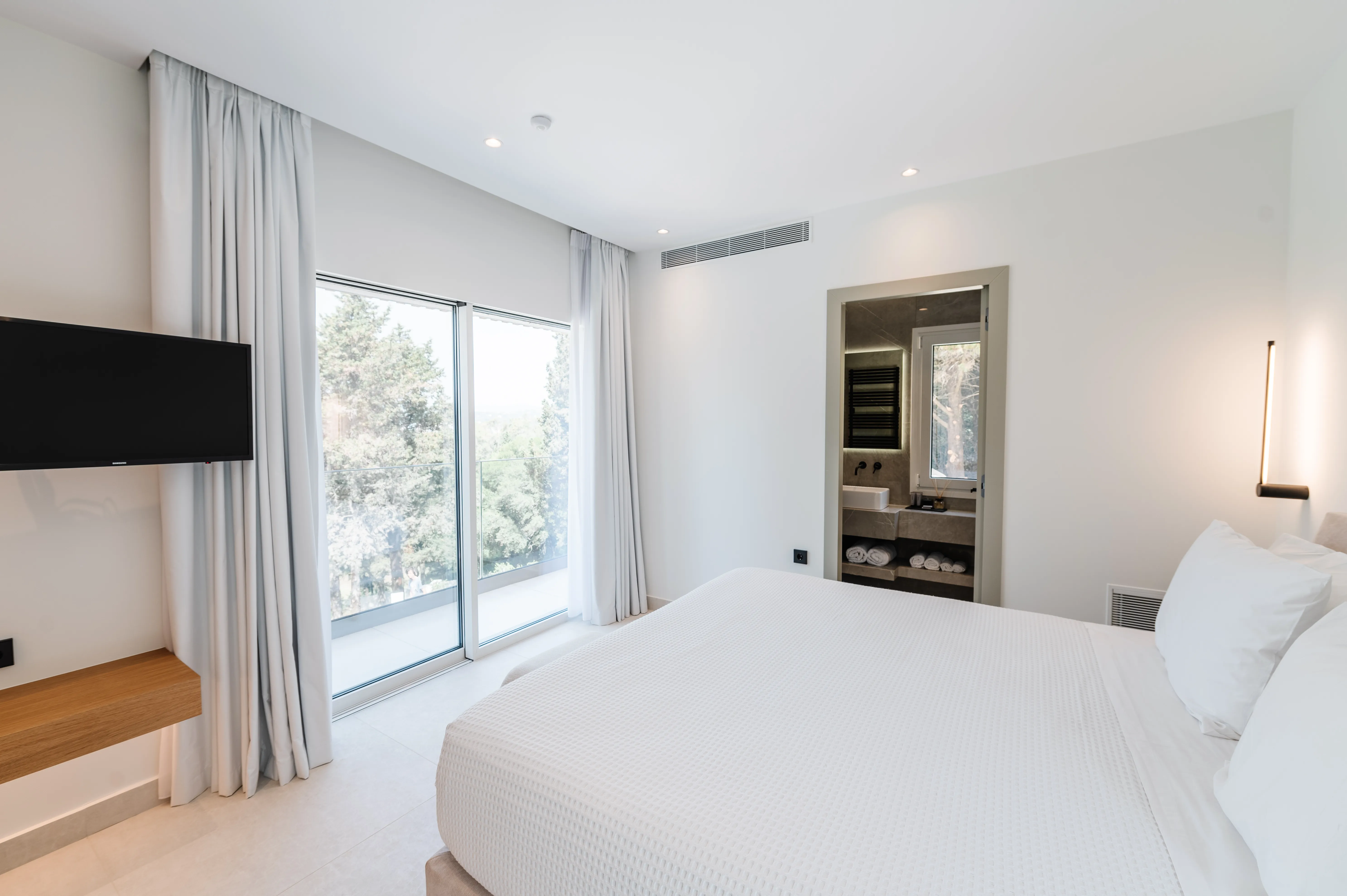 Bedroom with View - Villa Lazareto