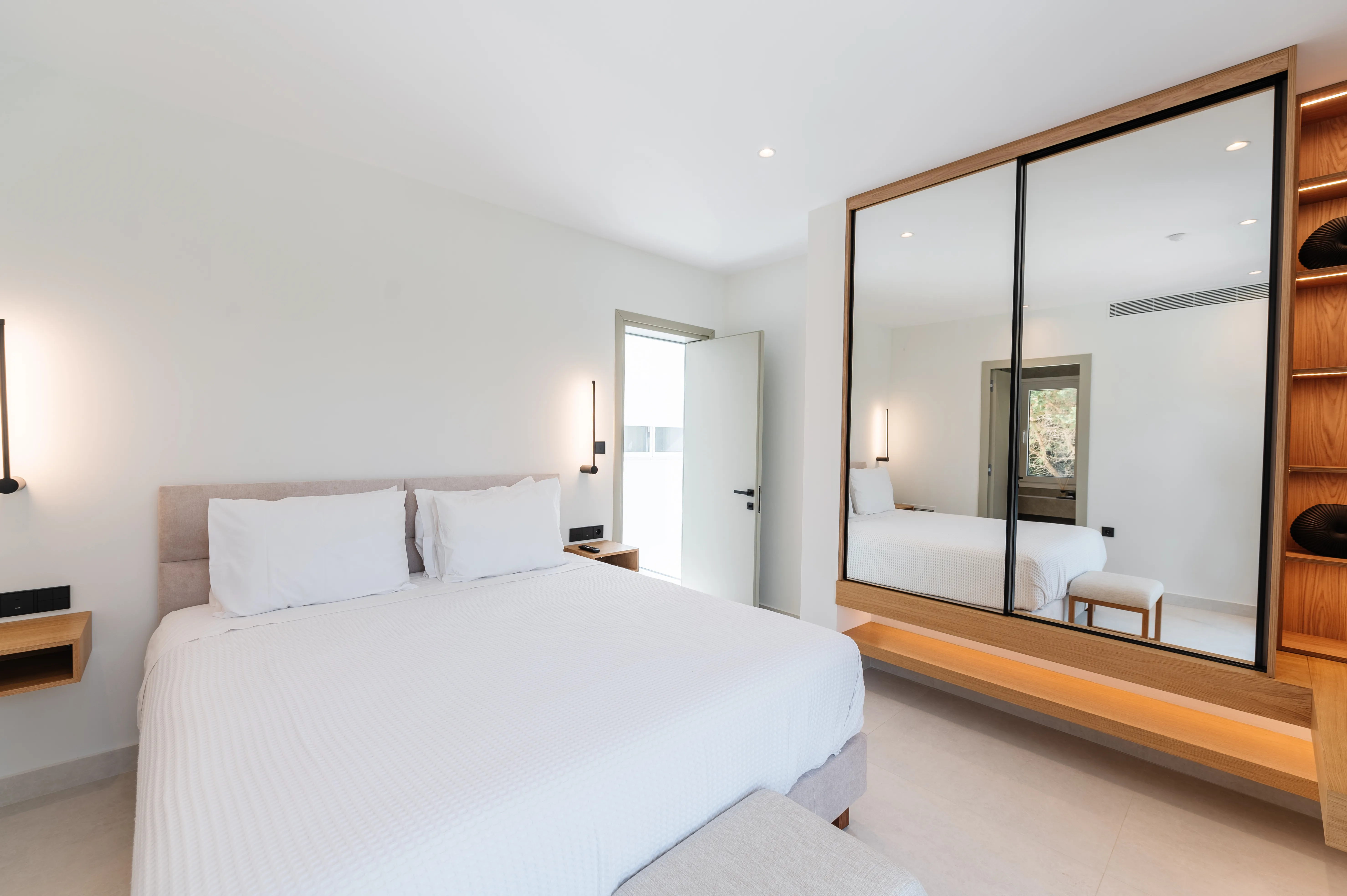 Bedroom with View - Villa Lazareto