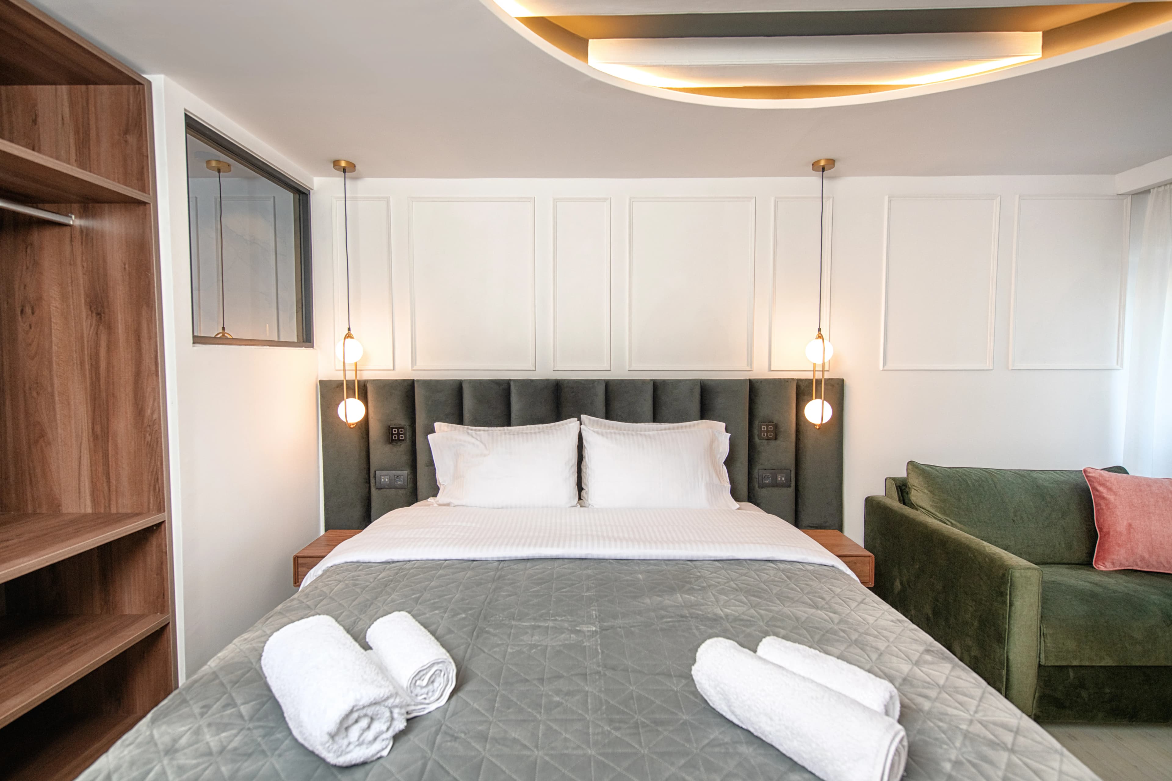 Kantoni Luxury Suite