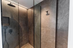 Shower - Kantoni Suites