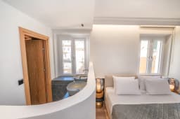Bedroom and Bathroom - Kantoni Unique Suites