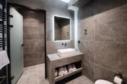 Bathroom - Villa Lazareto