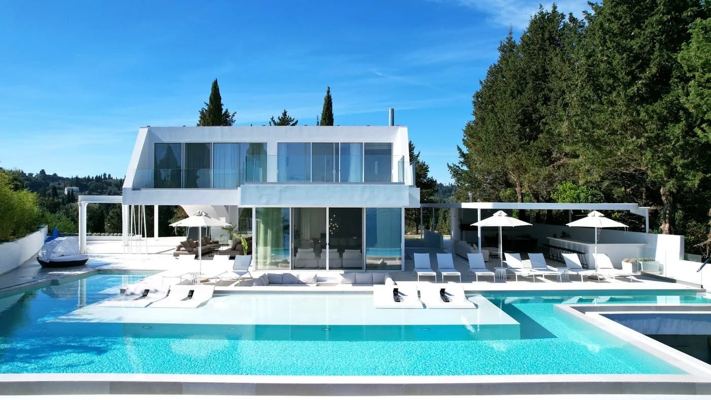 New-Build Contemporary Villa in Kontokali